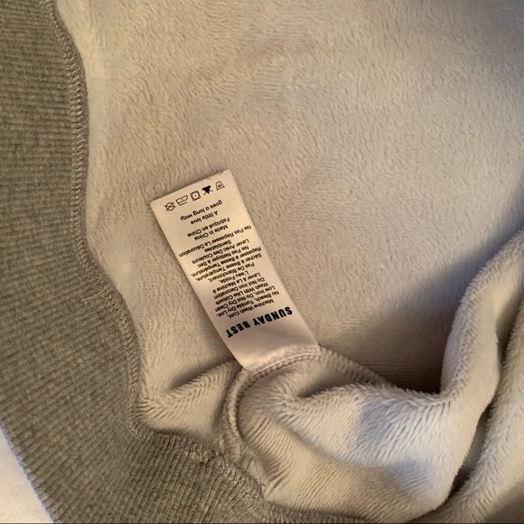 Aritzia Sunday best Crewneck sweater grey - Picture 13 of 16